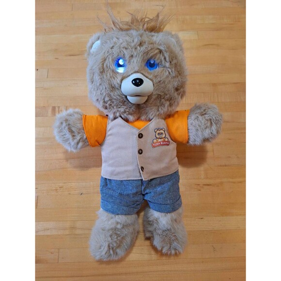 Teddy Ruxpin 2017 Animated Storytelling Bear Bluetooth LCD Eyes Tested Works - Picture 4 of 11